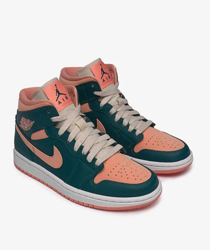 Coral Bay Street Sneaker