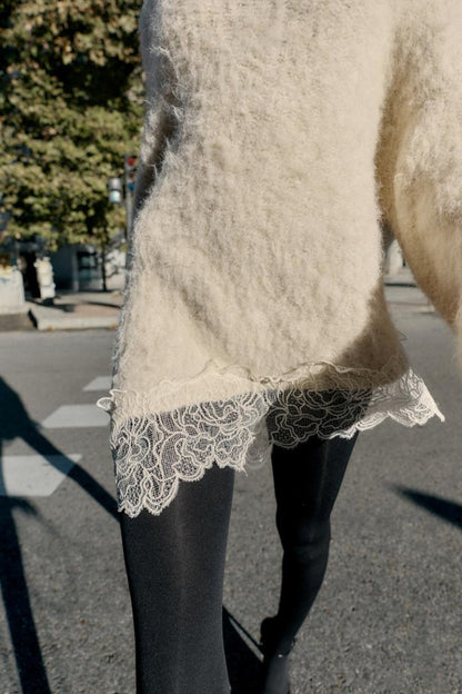 COMBINED KNIT JUMPER WITH LACE