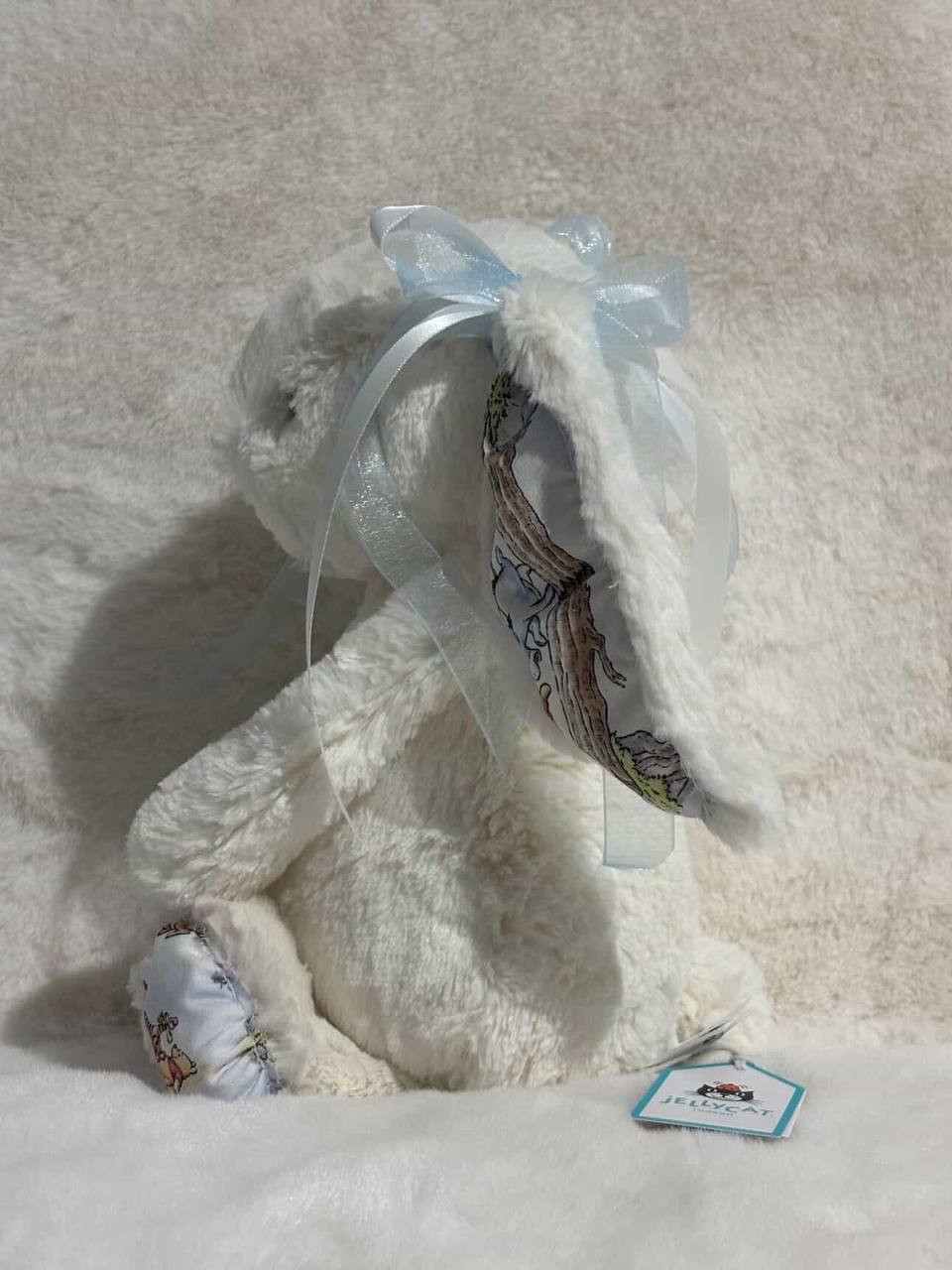 Snowy Hugs Bunny