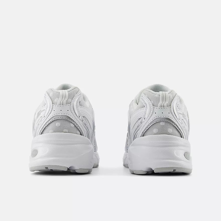 NB 530 White Silver